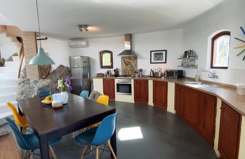 Montecorto House | 20% late-availability discount in October at this stunning mountain hideaway