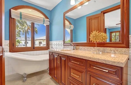 Lighthouse Point Villa | 20 Million Mansion - Lagoon