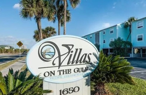 Pensacola Beach Condo | 20% OFF Most Wkly Rentals - Avail July 4 week and Blue Angels