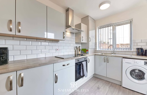 Blyth House | 20%OFF - Stylish 3BR Blyth Home - Contractors Stay