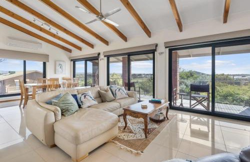 Goolwa South House | 20 Sir George Ritchie Ave Goolwa South - No Linen Included