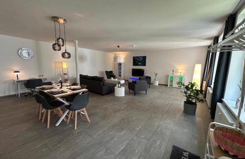 Wuppertal Apartment | 20-traumhaftes-modernes Loft über 2 Etagen in bester Lage von W-Elberfeld-Super Ausstattung