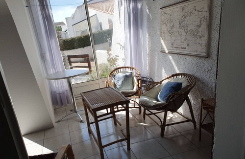 Saint-Jean-de-Monts House | 200 metres from the beach, 2-star furnished accommodation