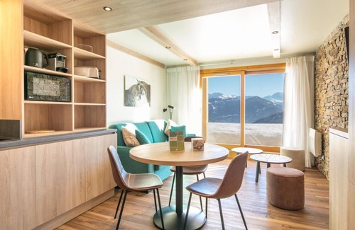 Doucy-Combelouviere Apartment | 200m from ski slopes, terrace, parking, tv, ski locker, 23m², Valmorel