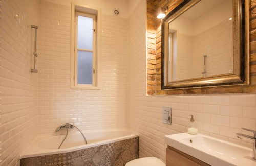Terezvaros Apartment | 200m2 Splendid Downtown Flat with 75m2 Gergious Terrace
