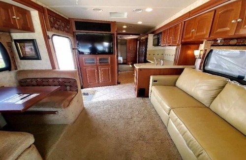 Columbiana House | 2011 Winnebago Adventurer 35P - Unit Rental/NO site