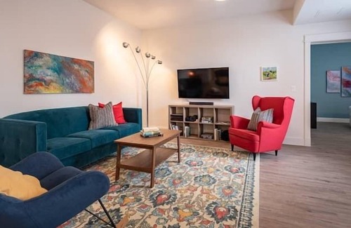 Wolfville House | 202 - Wolfville Main Street 2-Bed Suite with Patio