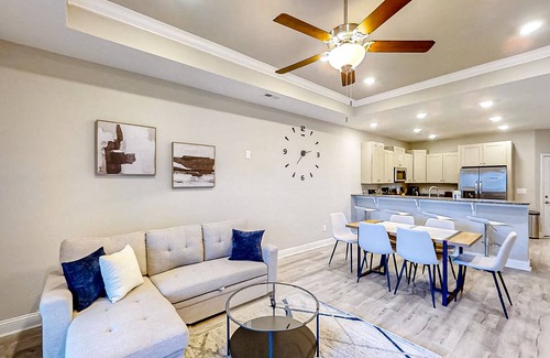 Myrtle Beach House | 2023 duplex near beach/golf with screened patio - dog-friendly