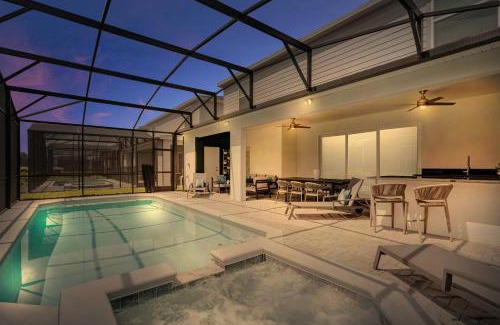 Four Corners Resort | 2024 Brand NEW 10Bdrms At Windsor Cay