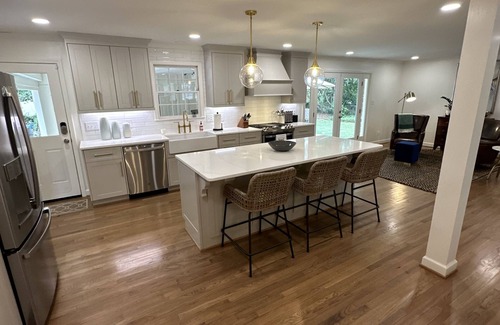 Waverly House | 2025/2026 Masters Rental;1.6 Miles from Gates of ANGC; Newly Renovated 3 BR 2 BA