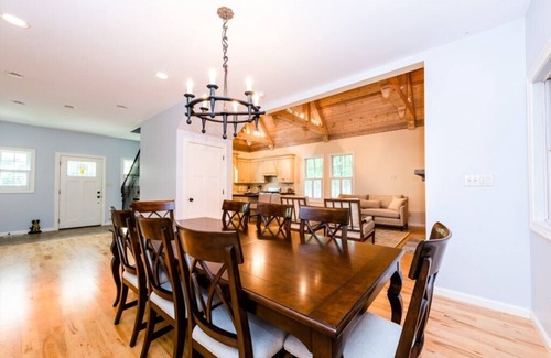Union Pier House | (2026 OPEN!) Gorgeous Union Pier Home With Private Pool!