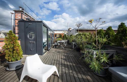 Terezvaros Apartment | 205m2 Penthouse with 75m2 Castle View Terrace and Barbercue - My Loft in Budapest