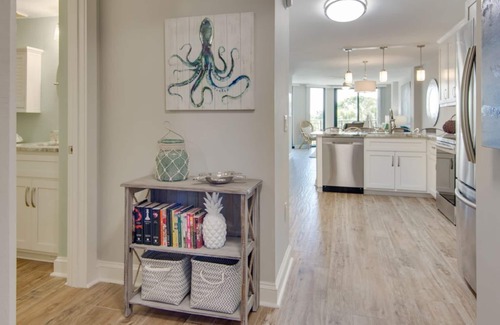 Isle of Palms Apartment | 208 B Shipwatch by AvantStay | Ocean Views | Close to Beach | Community Pool!