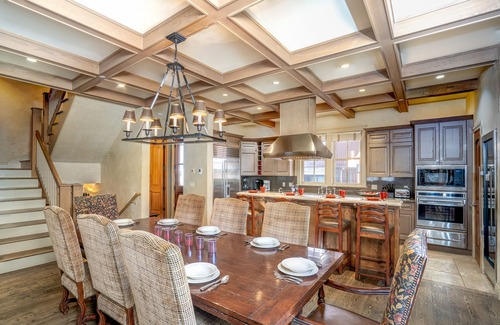 Telluride House | 211 A SOUTH OAK - Luxury Home, Downtown Telluride, Steps away from the GONDOLA!