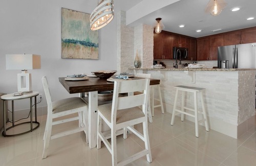 Panama City Beach Condo | 2110 - Romantic Honeymoon Beach Retreat