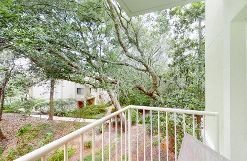 Fernandina Beach Apartment | 2120 Beach Wood