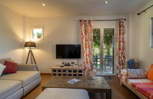 San Roque Villa | 2166-Villa with garden, private pool, barbecue