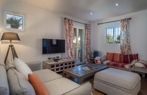 San Roque Villa | 2166-Villa with garden, private pool, barbecue