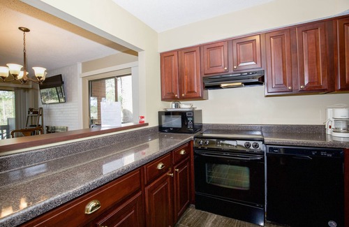 Pinehurst Condo | 217 Prince Manor - 2 Bedroom/2 Bathroom Condo With View of Pinehurst No. 5