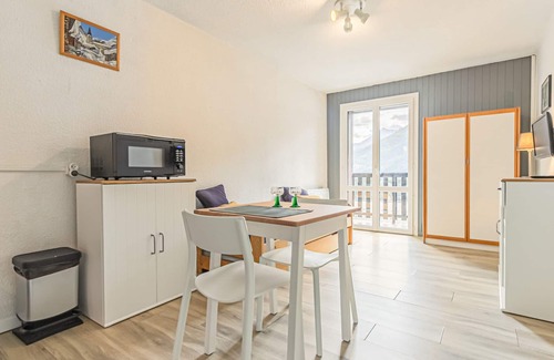Aussois Apartment | 21m² Studio with Balcony in Aussois, Near Ski Lifts