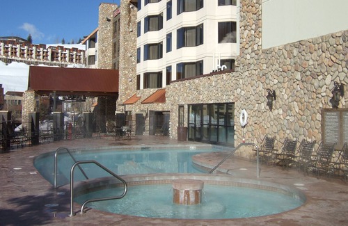 Crested Butte Condo | 223 Slope side base area Mt CB. Pet friendly