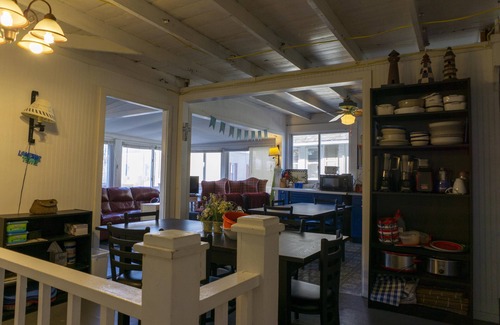 Lakeside Cottage | 223 Walnut Ave. in Lakeside