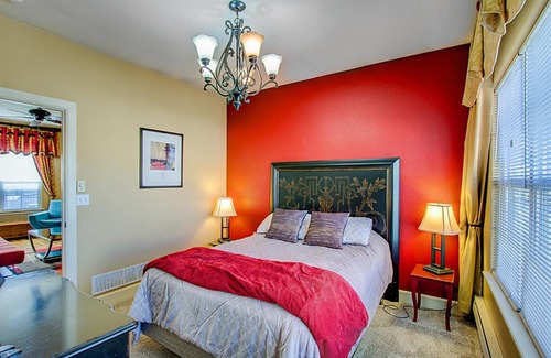 Central Colorado Springs Apartment | 224 Writers Way #B