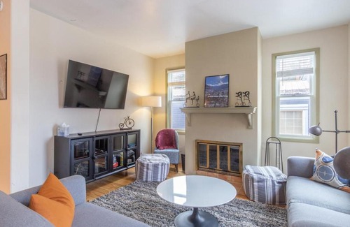 Ouray Apartment | 225B 7th Avenue