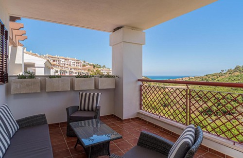 San Roque Apartment | 2289-Amazing 3 bedrooms on Alcaidesa Golf-sea view