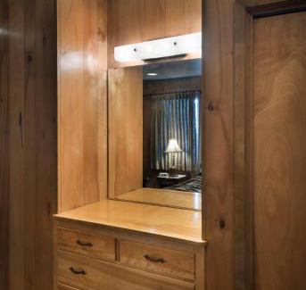 North Wawona Ski Chalet | 23 Arnetts Cabin