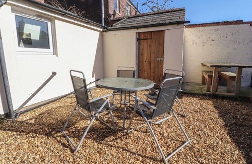 Lytham St. Anne's House | 23 DOCK ROAD, pet friendly, with a garden in Lytham St. Annes