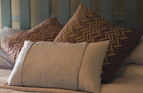 Dromore Bed & Breakfast | 23 Hillsborough Road B&B