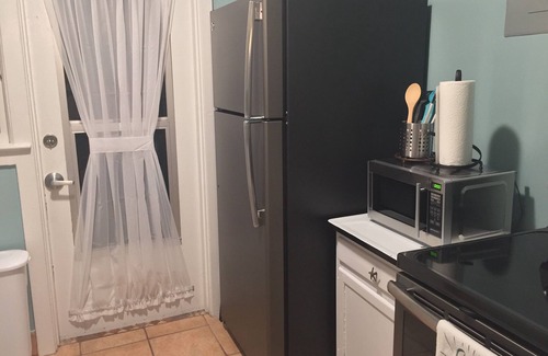 Cocoa Beach Cottage | 233 Cocoa Beach Stay Cottages - Pet Friendly, downtown, walk to the beach!