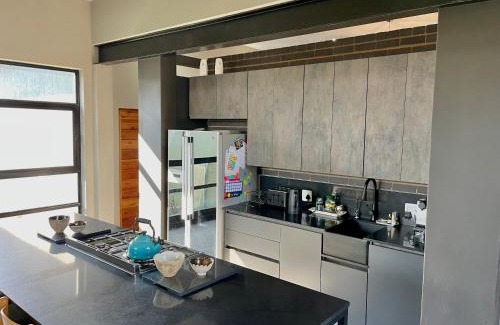 Vredefort Villa | 236 Vaal de Grace