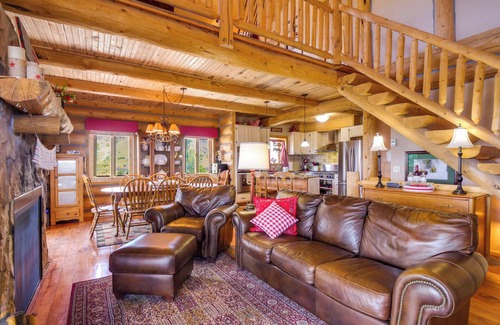 Hartsel Cabin | 24-0089 Rustic Hartsel Getaway w/35-Acre Yard