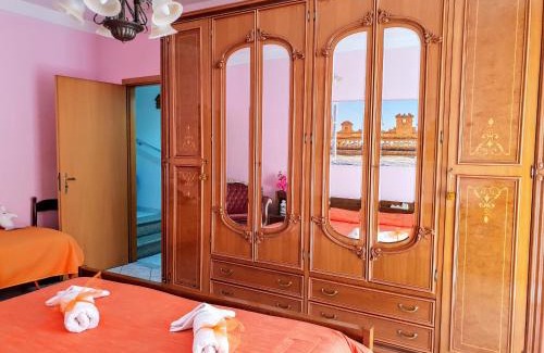 Leonforte Apartment | 24 Cannoli