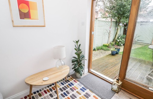 Stratford-upon-Avon Cottage | 24 COLLEGE LANE, family friendly in Stratford-Upon-Avon