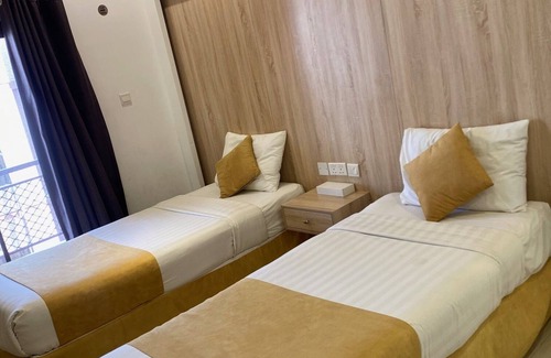 Al Sabkha Hotel | 24 Gold Hotel