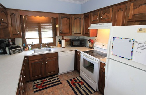 Sagamore Beach Cottage | 244 Phillips Rd - SD2558