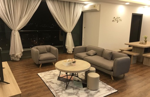 Tabuan Jaya Condo | 25 DEGREES VIVACITY MALL KUCHING SARAWAK