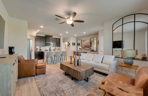 Tarrant County Apartment | 25% OFF 3BD - TownHome - Tavolo Pk F.Worth - FW001
