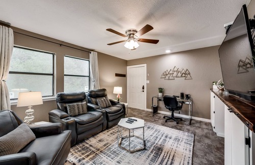 Irving Apartment | 25% OFF Cozy 1BD in DFW, HWY183/161, Pool - Irving