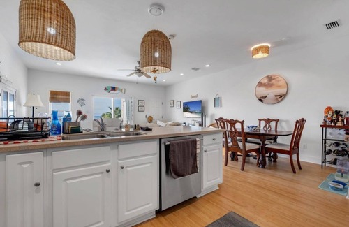 Alligator Point House | 25% off for November thru February. 4 porches with panoramic views