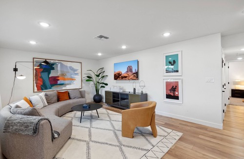 Pointe Scottsdale House | 25% off! Home with POOL minutes from Old Town