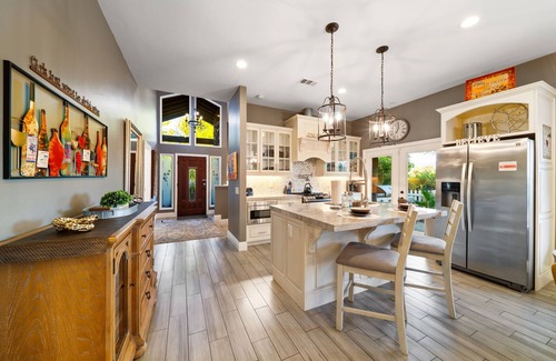Temecula House | 25%Off Sept WkDays, Wineries,Hot Tub Great Reviews