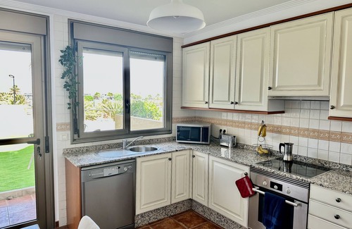 Granadilla de Abona Villa | 250m to Beach, Family Pools, Fiber Wi-Fi, BBQ
