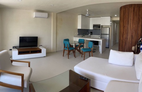 Luis Donaldo Colosio Apartment | 26-Apartment 2 Bedroom, Sunrise & Ocean View