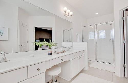 Kissimmee House | 2643 KiaOra Villa 7Bd Private Pool and Game Room
