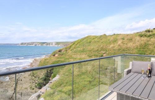 Bigbury-on-Sea House | 27 Burgh Island Causeway