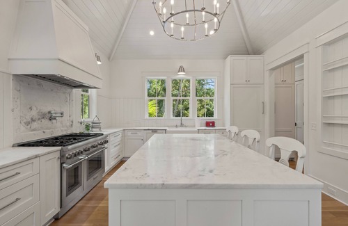 Vanderhorst Plantation House | 272 Tallow Tree: 5BR Home, Private Pool and Spa, Beach/Bike Gear Credit